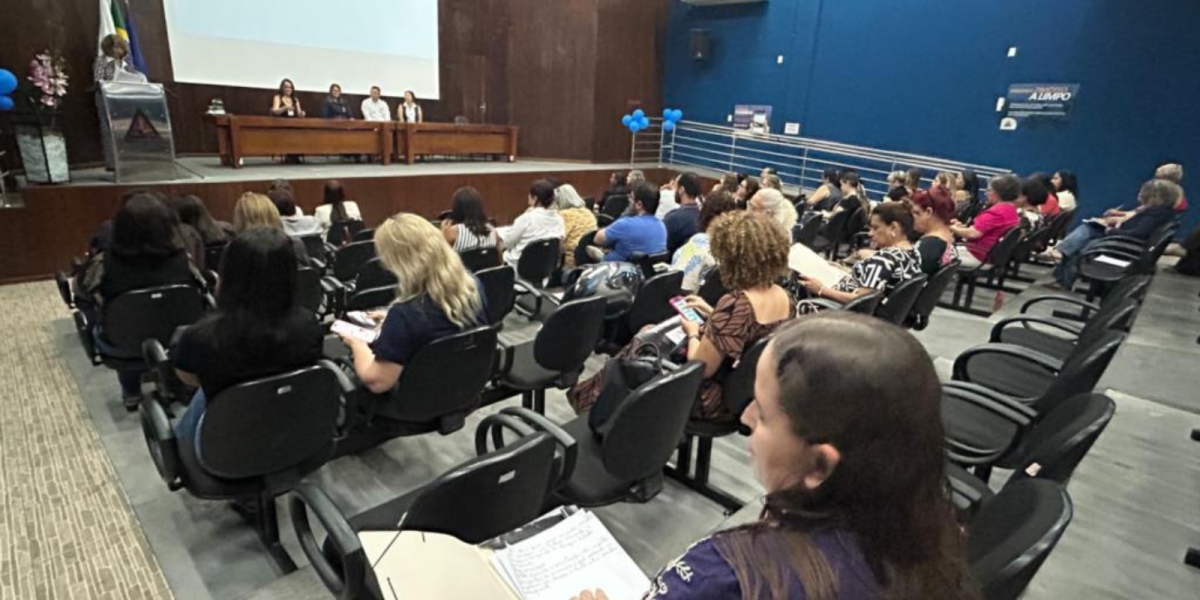 Timóteo realiza Seminário Acadêmico Municipal do Programa Escola do Rio Doce 2026